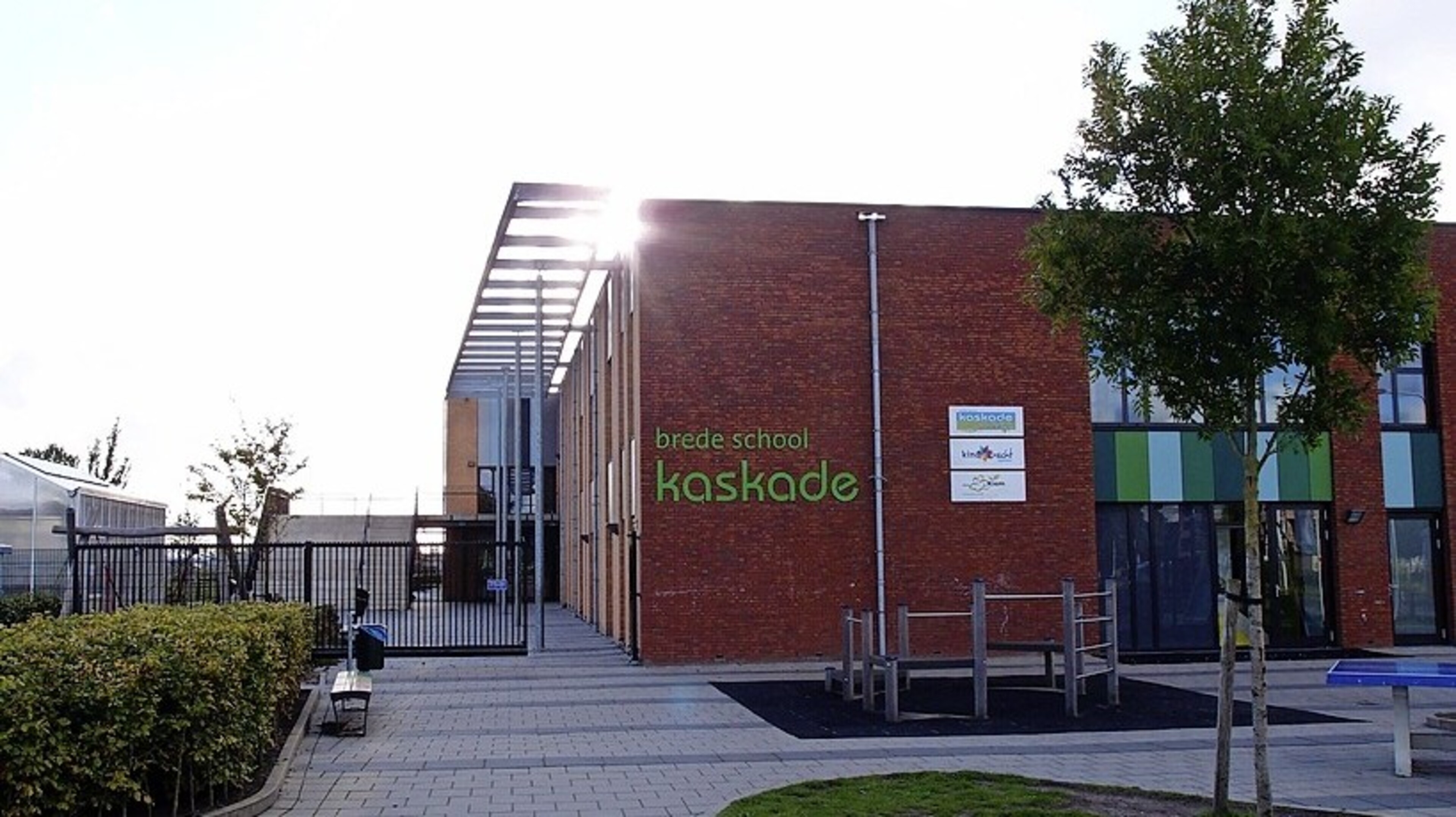 Tijdelijk fietspad voor scholieren in Roelofarendsveen moet 1 april klaar zijn