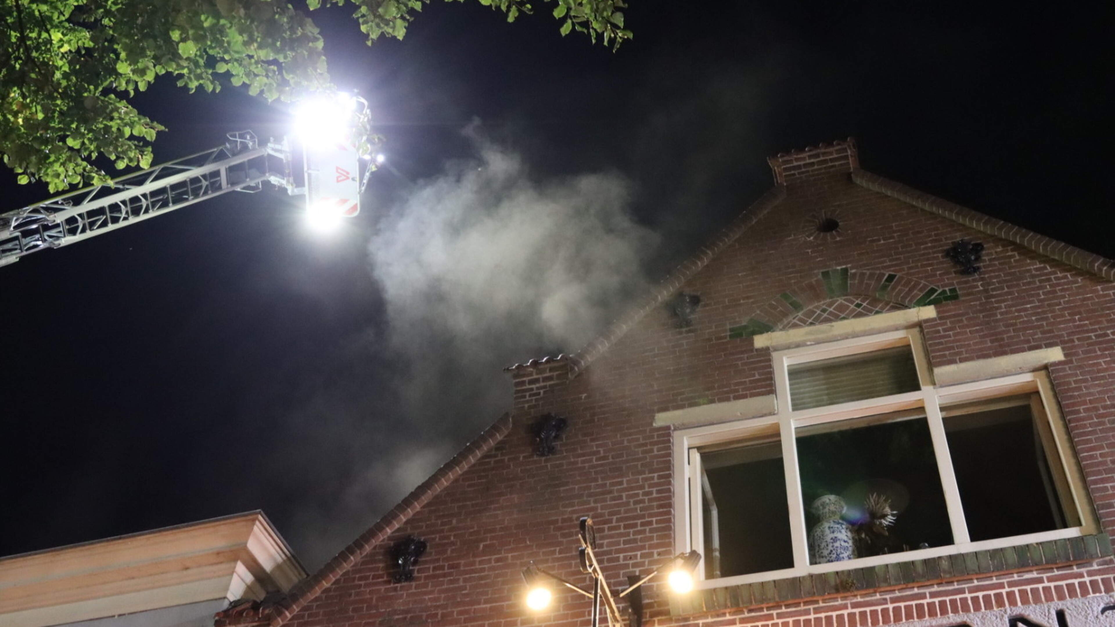 Veel rook en schade bij brand in restaurant Rijnsburg