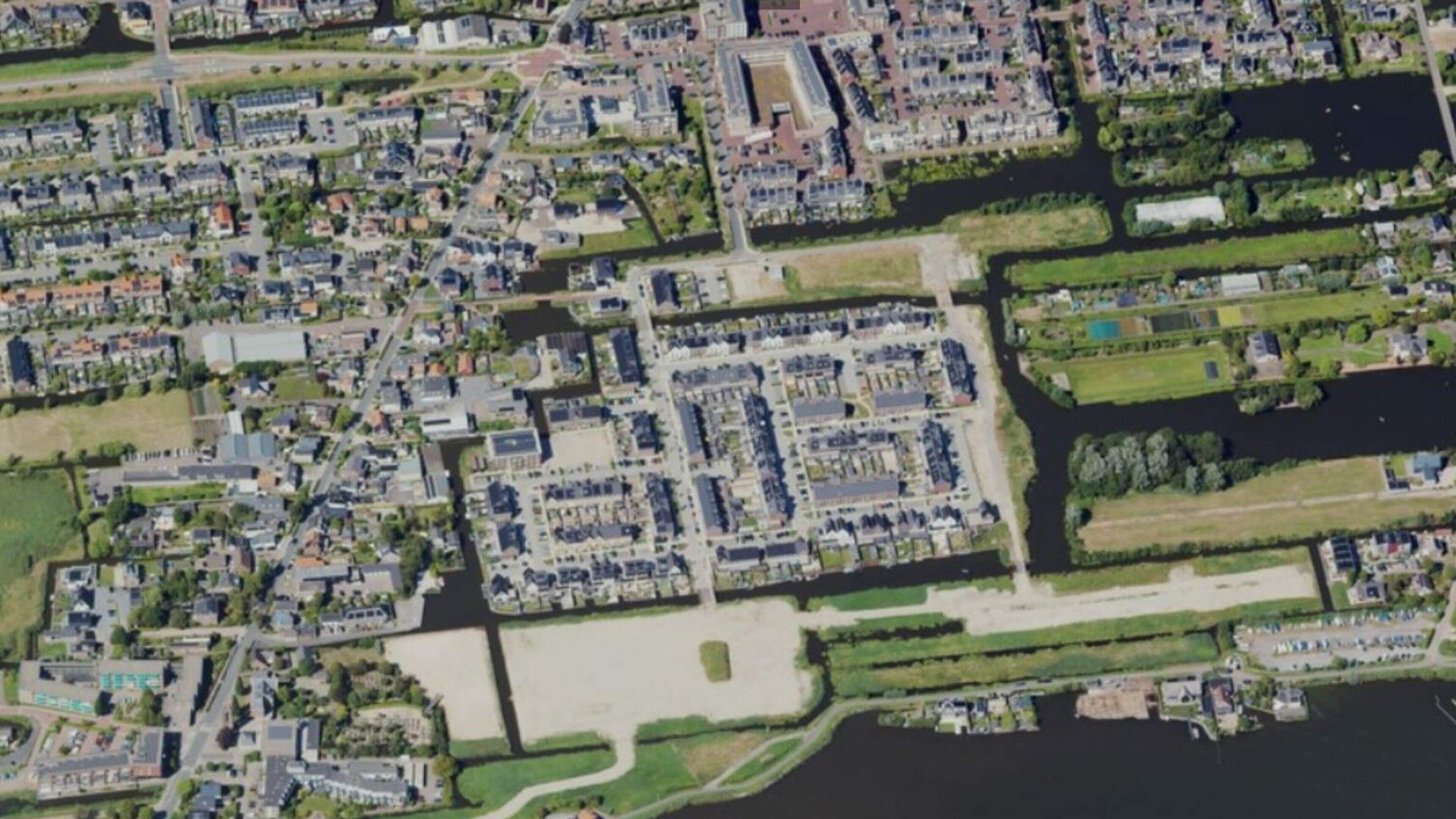 Bijna 400 huizen meer in Braassemerland in Roelofarendsveen en ook plek voor een school, gezondheids