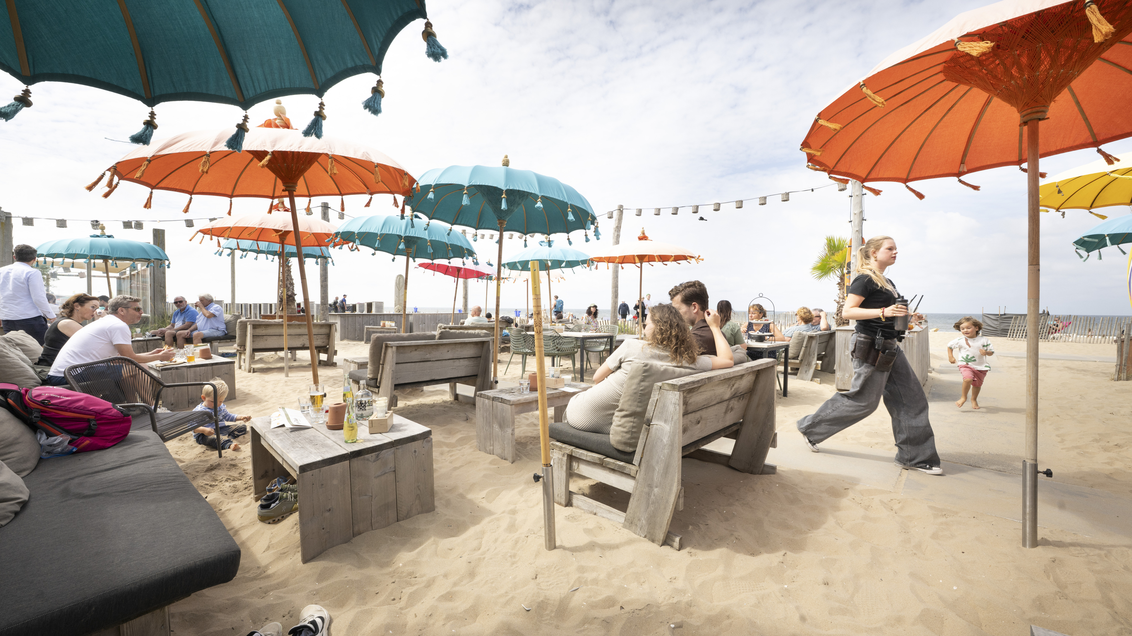 Een spritzcursus aan zee, bij strandpaviljoen Surf en Beach