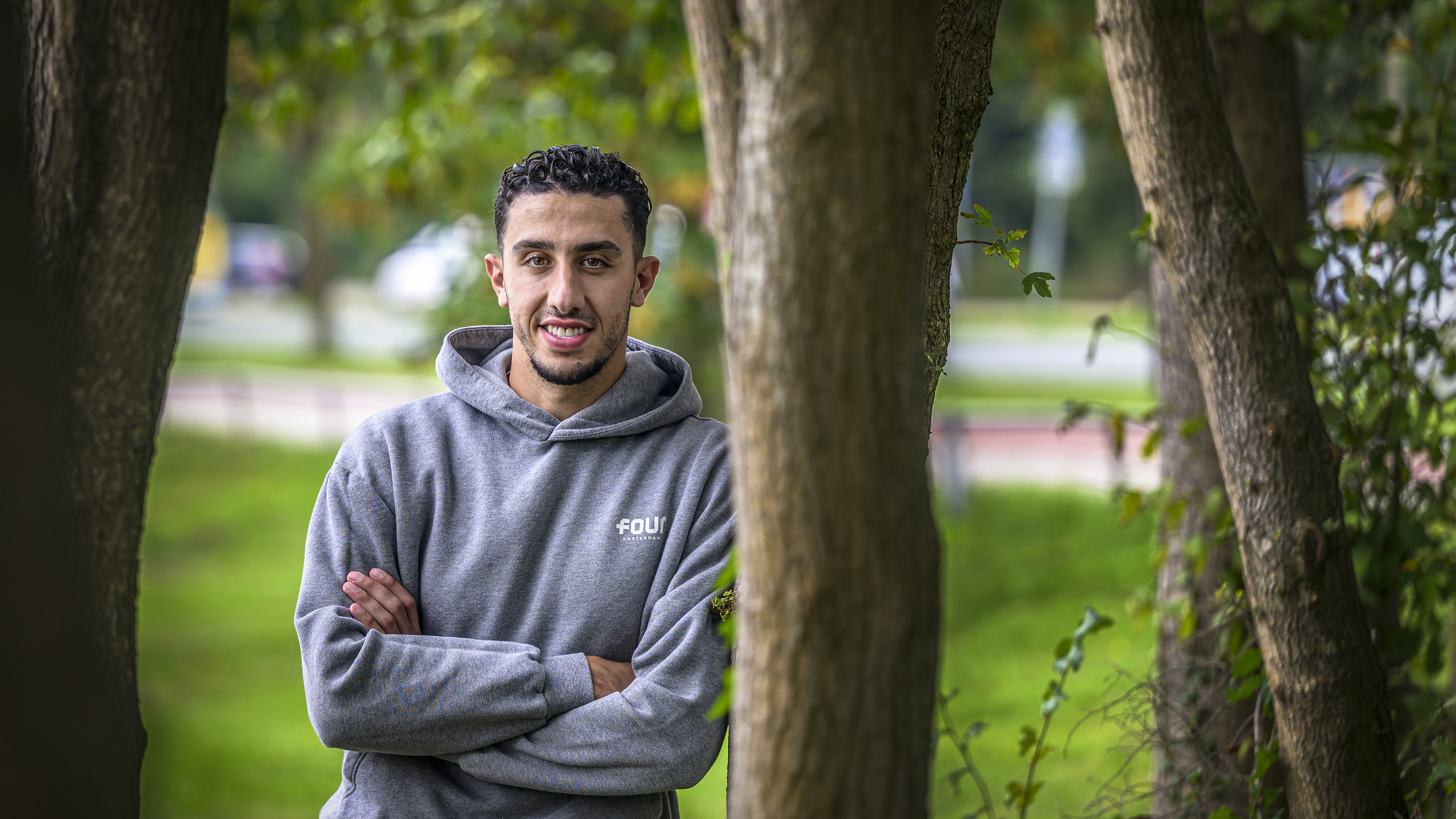 Difficult personal circumstances force professional footballer Reda Kharchouch (30) to retire: 'I choose my son and my wife'