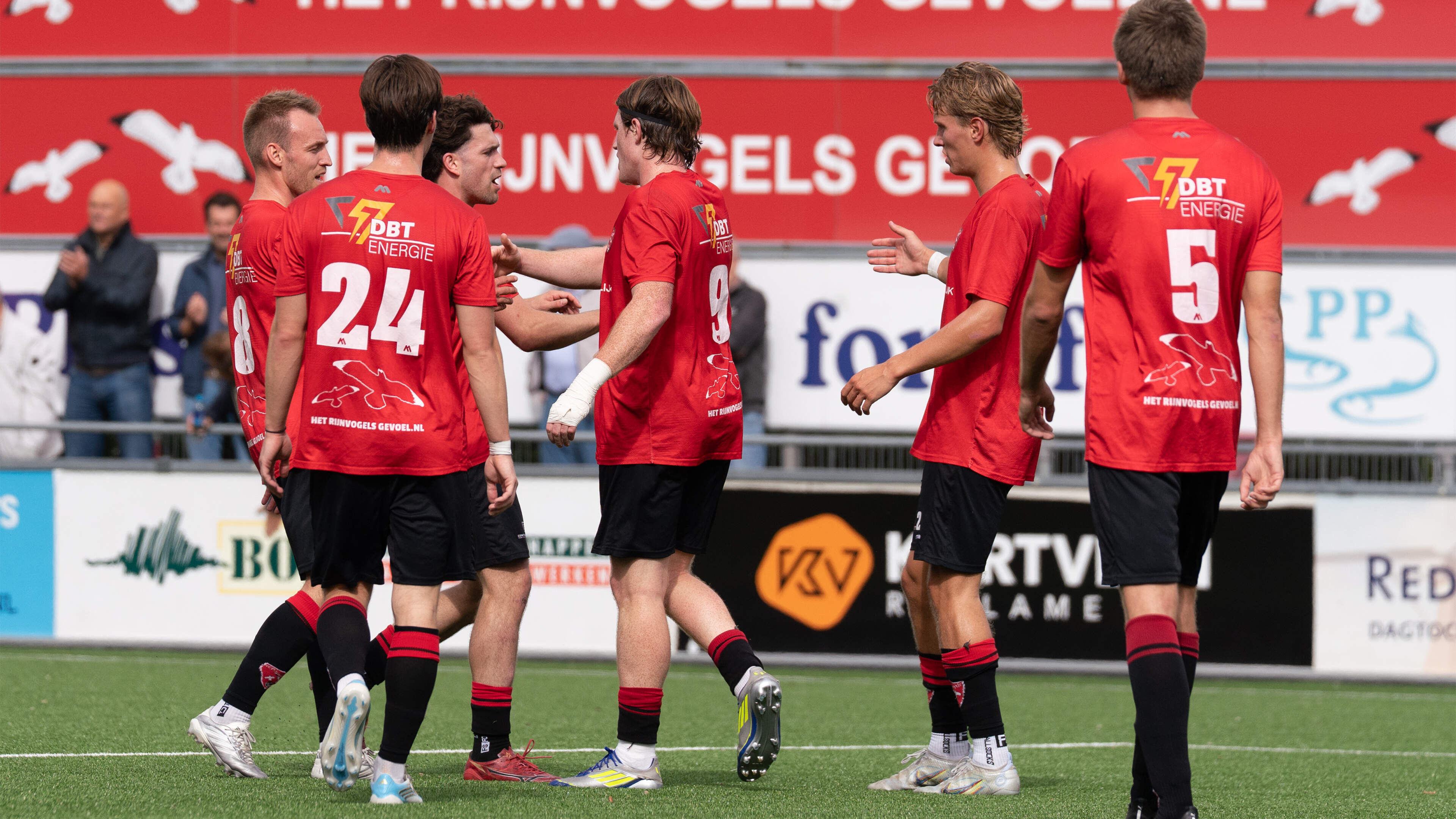 FC Rijnvogels wint nipt van Poortugaal en verstevigt topdriedimensionale positie