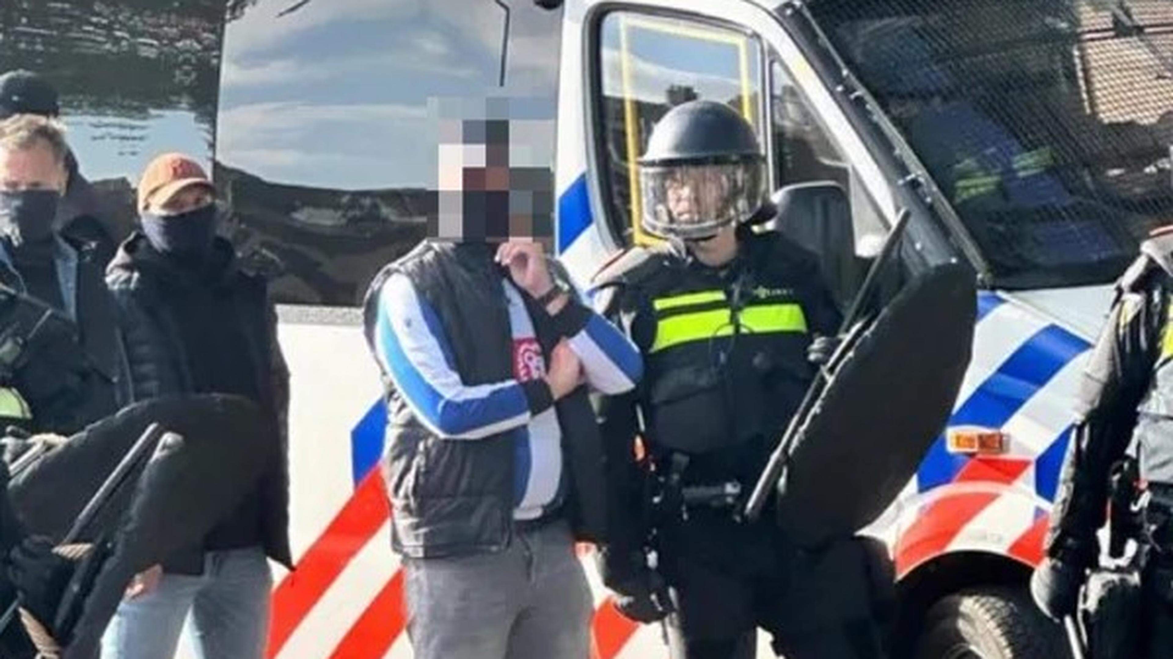 Complot of gewoon ME-tactiek? Quick Boys-agent in Katwijk was misschien onhandig, maar geen duister