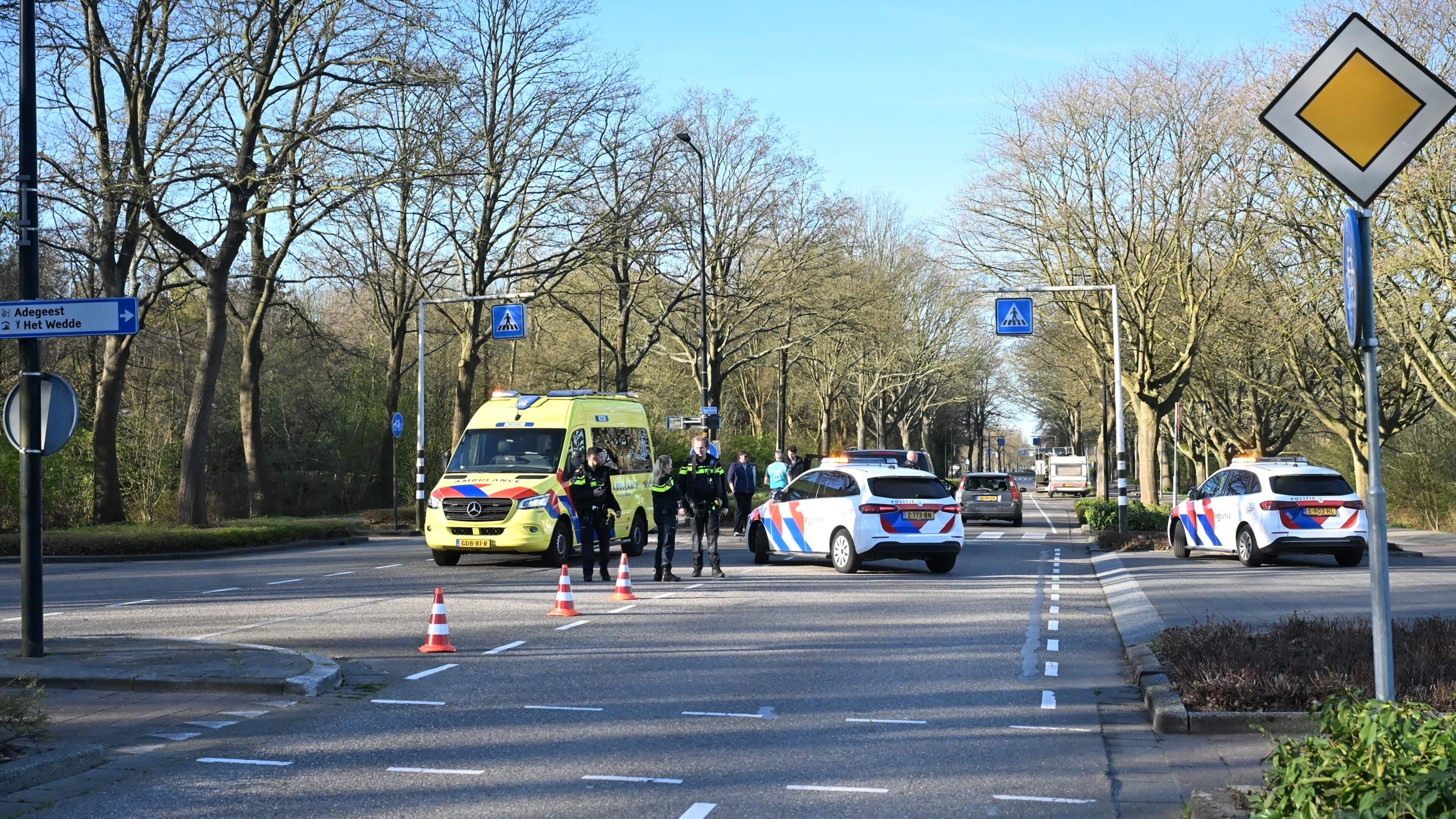 Gewonde bij kop-staartbotsing in Voorschoten.