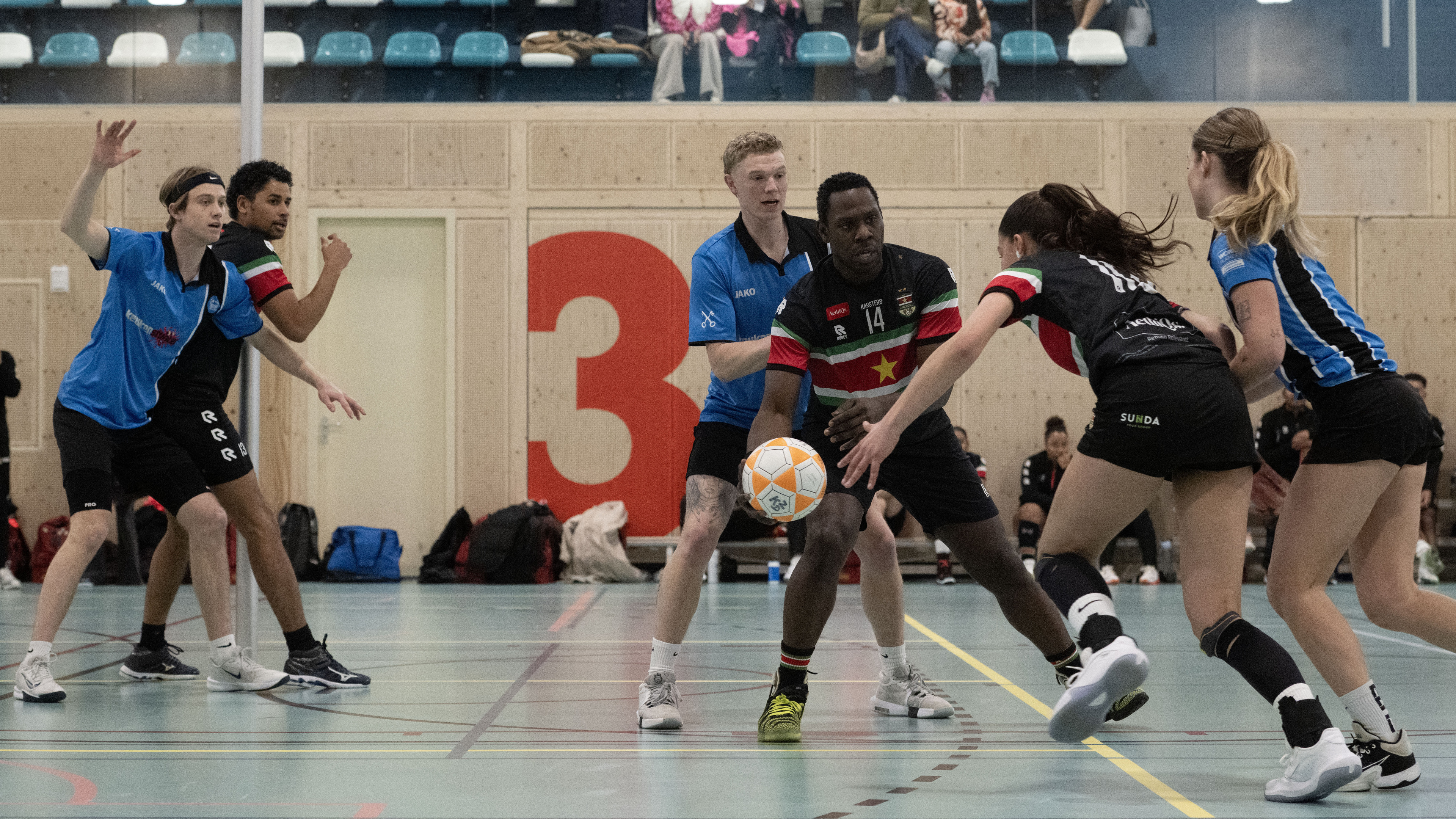 Dutch korfballers playing for Suriname unconcerned by ‘passportgate’: ‘There is so much money in football, it wouldn’t happen here’
