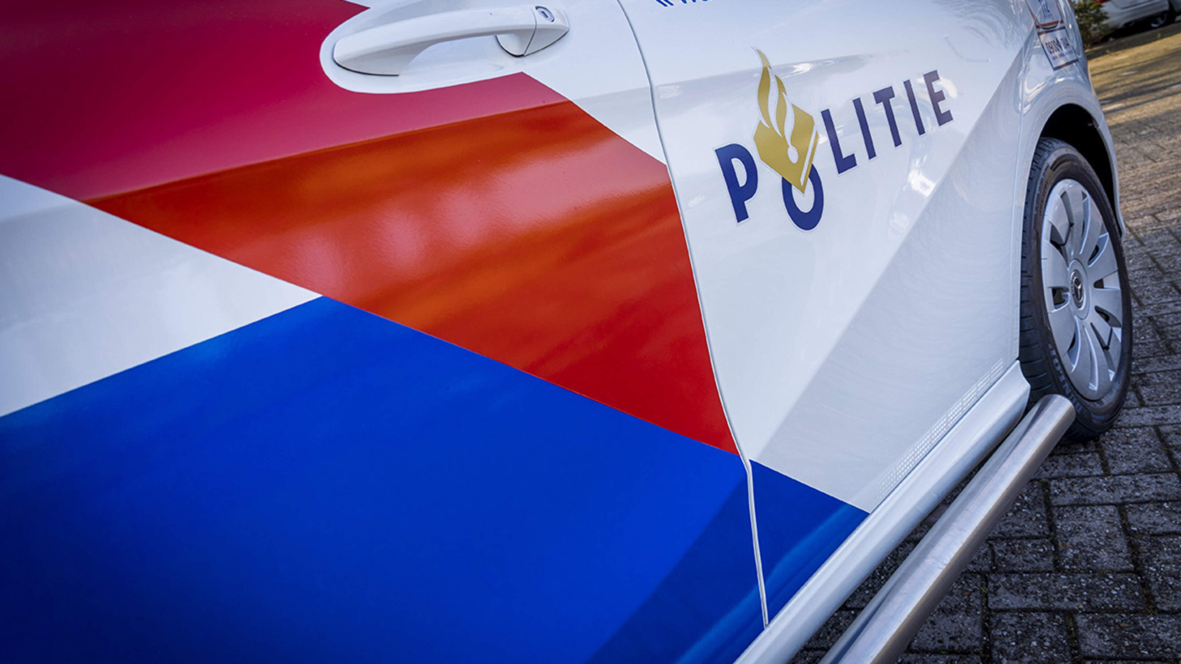 Person injured in Uitgeest accident, scooter rider flees scene