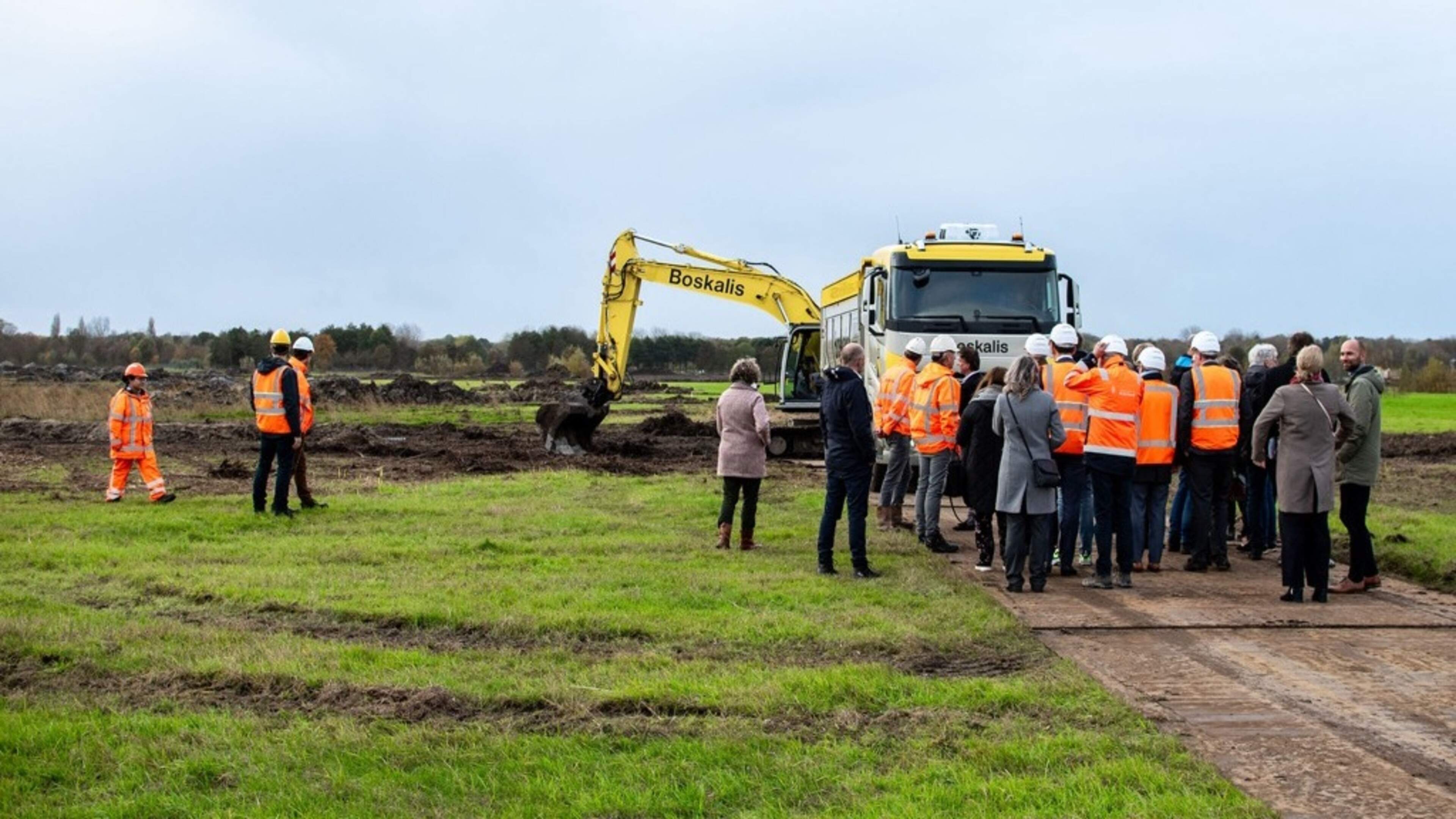 Terugkerende sloten op voormalig vliegkamp Valkenburg: goed voor weidevogels en toekomstige bewoners